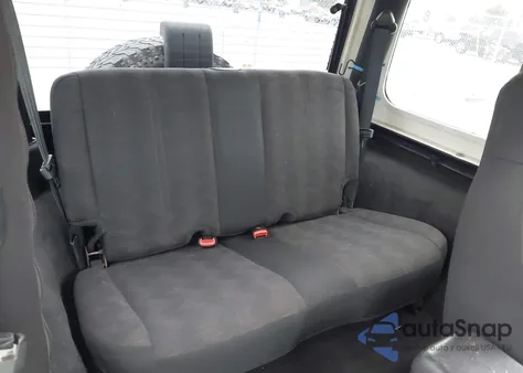 2004 Jeep Wrangler Rubicon z USA, uszkodzony, nr VIN 1J4FA69S14P768317